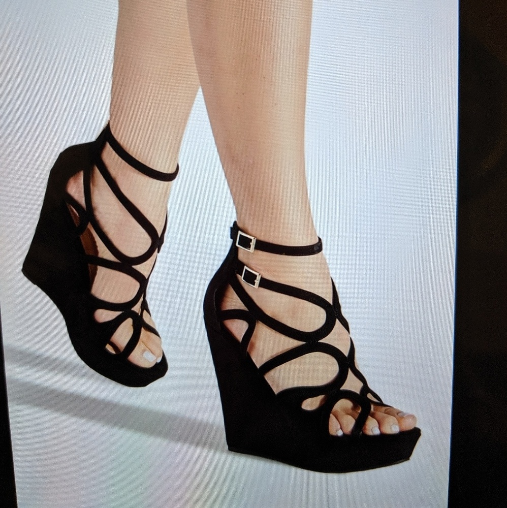 Black Wedges Shoe Dazzle
